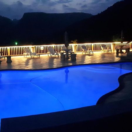 Umtamvuna View Cabanas ポート・エドワード エクステリア 写真