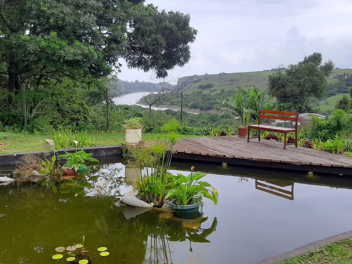 Umtamvuna View Cabanas ポート・エドワード エクステリア 写真