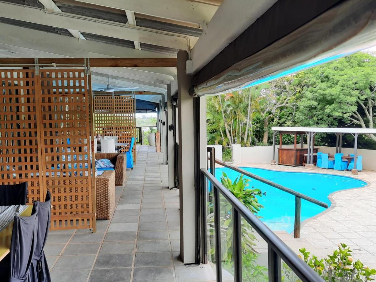 Umtamvuna View Cabanas ポート・エドワード エクステリア 写真