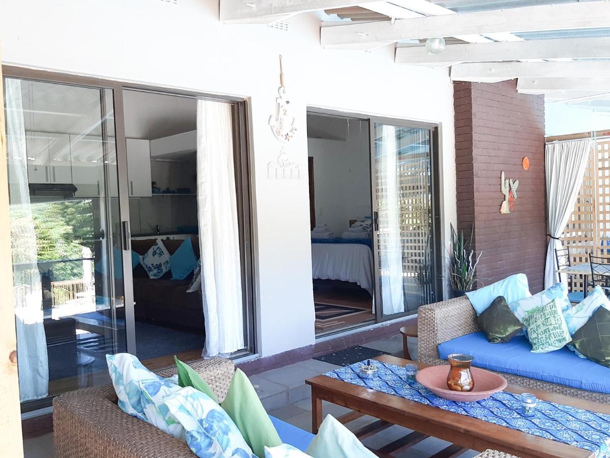Umtamvuna View Cabanas ポート・エドワード エクステリア 写真