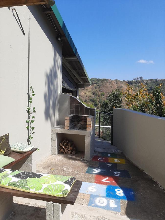 Umtamvuna View Cabanas ポート・エドワード エクステリア 写真