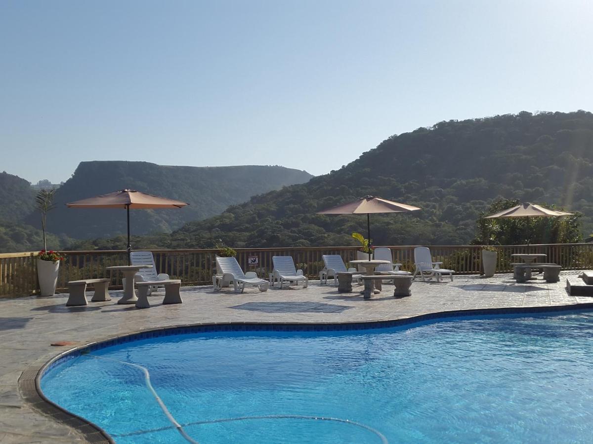 Umtamvuna View Cabanas ポート・エドワード エクステリア 写真