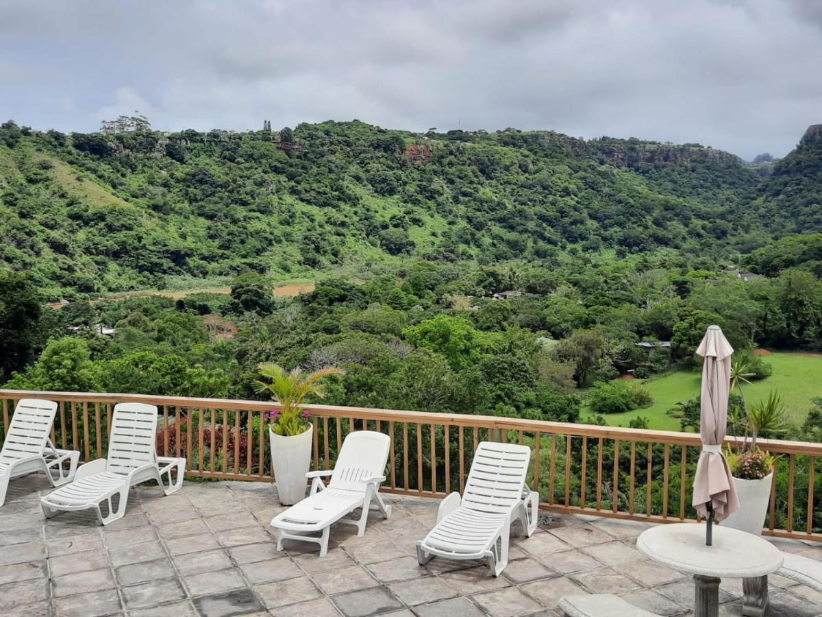 Umtamvuna View Cabanas ポート・エドワード エクステリア 写真