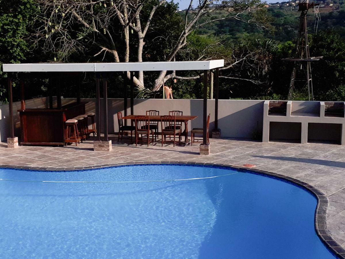 Umtamvuna View Cabanas ポート・エドワード エクステリア 写真