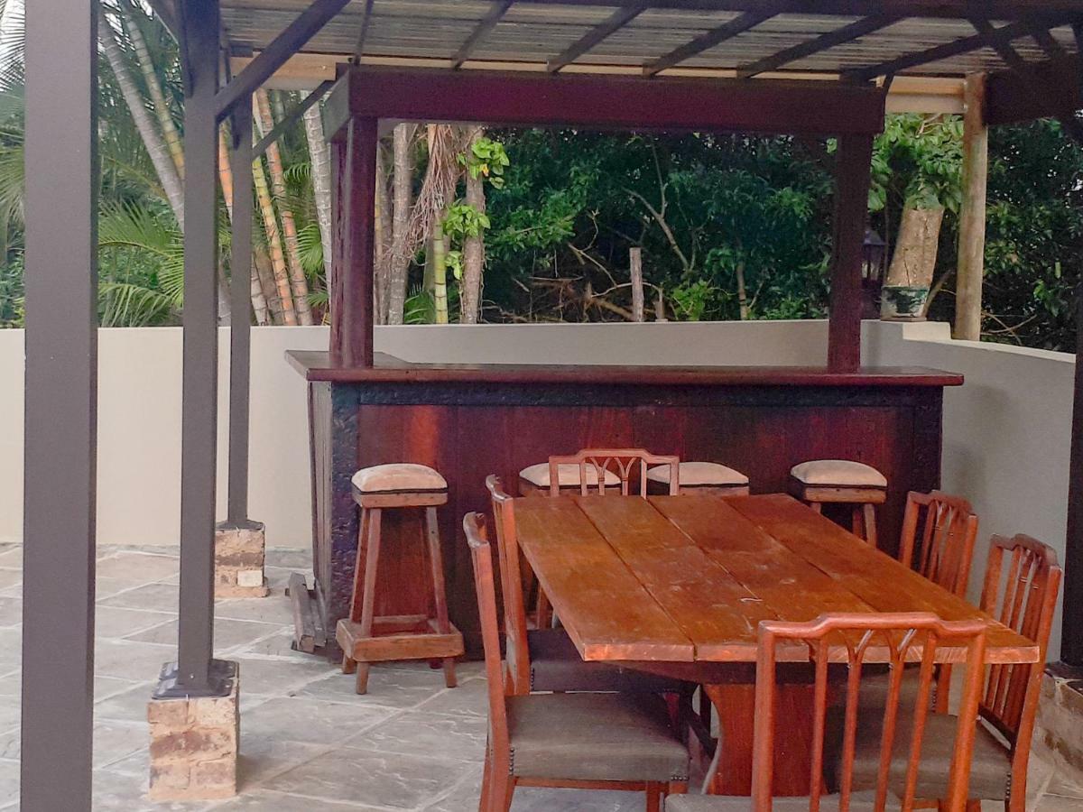Umtamvuna View Cabanas ポート・エドワード エクステリア 写真