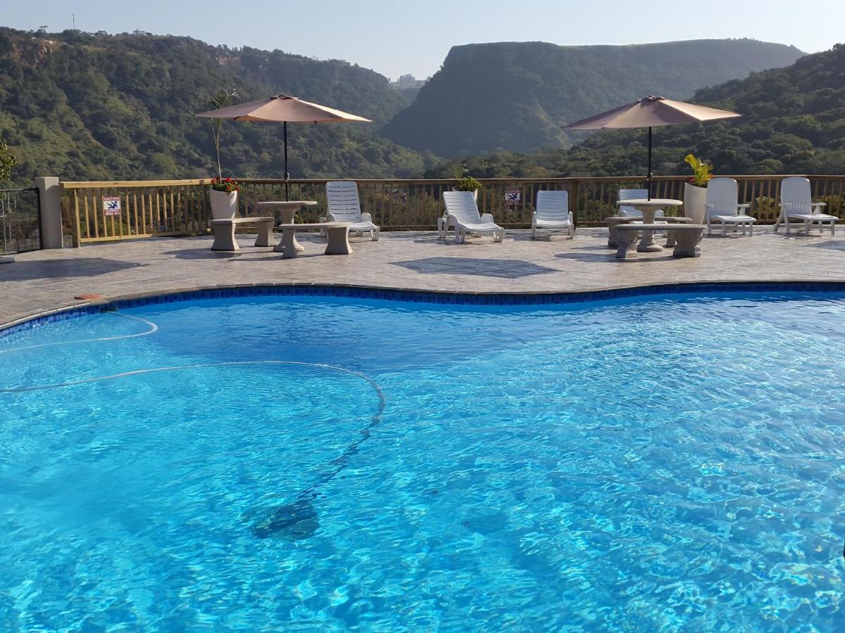 Umtamvuna View Cabanas ポート・エドワード エクステリア 写真