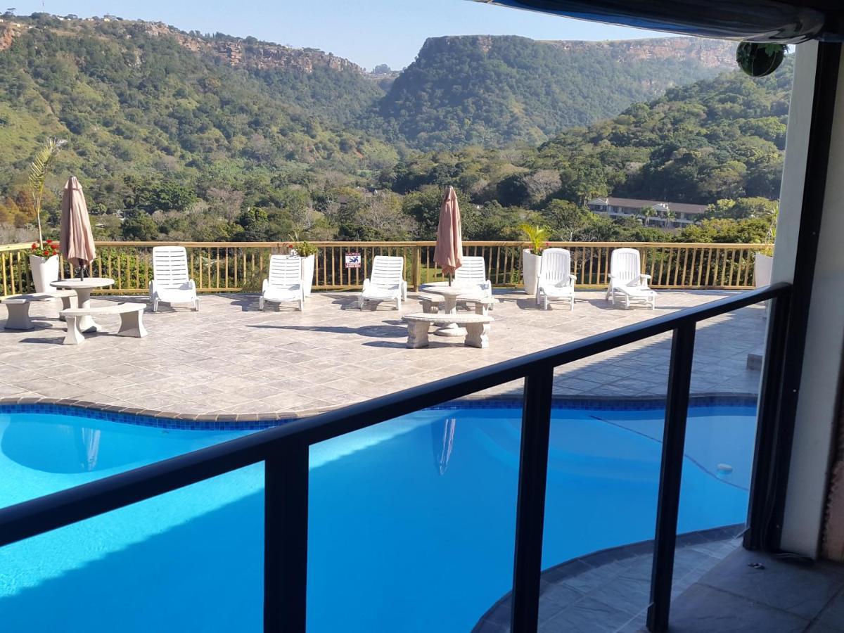 Umtamvuna View Cabanas ポート・エドワード エクステリア 写真